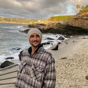 Meet your Posher, Keith